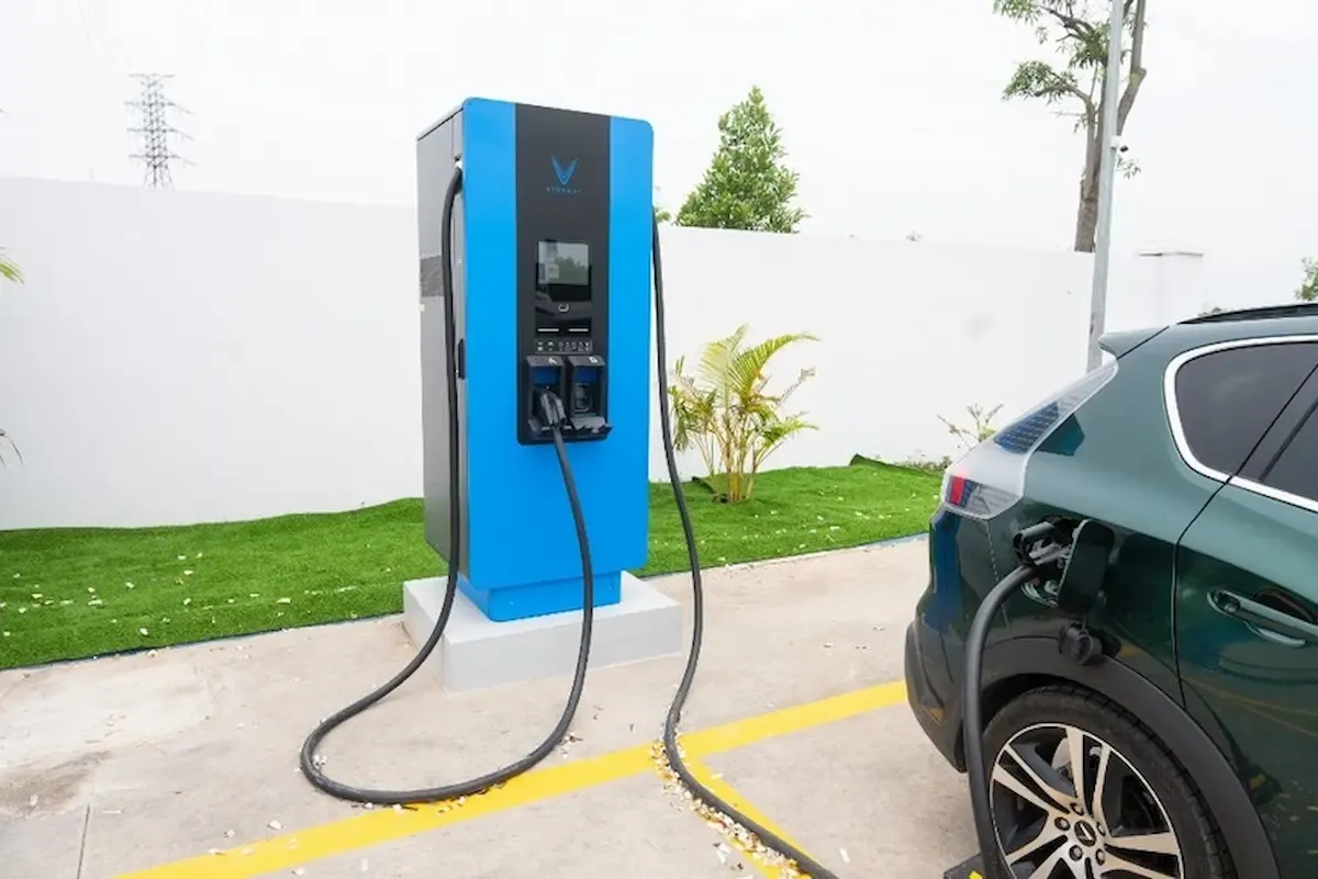 Hướng Dẫn Sử Dụng Trạm Sạc